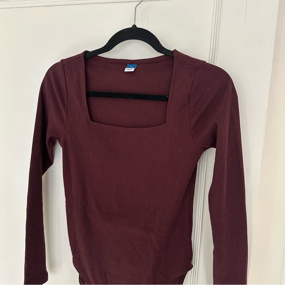 Burgundy Ribbed Bodysuit - Picture 2 of 4